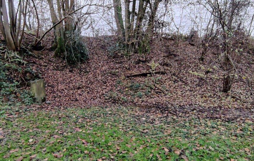 Wiembach Quelle und Quellstein